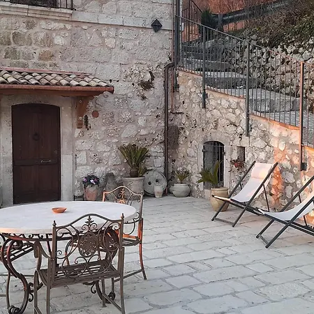 Dimora Del Capriolo Holiday home San Donato Val di Comino